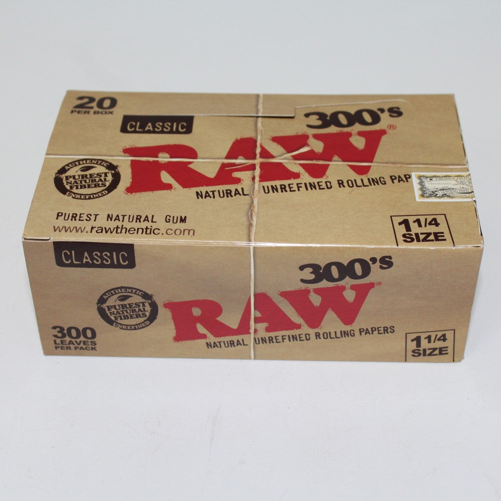 Raw Classic 300'S 1 1/4 Size / 20 Per Box